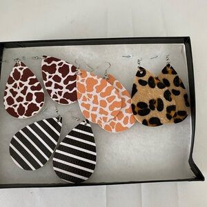 Lot of 4 Leather Teardrop Dangle Earrings (FI)